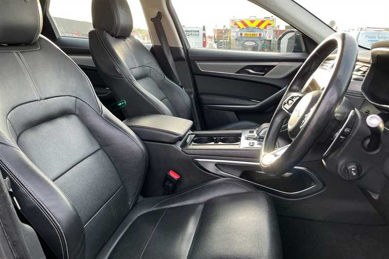 Used Jaguar F-Pace 2021 for sale - 76857553: Photo 23