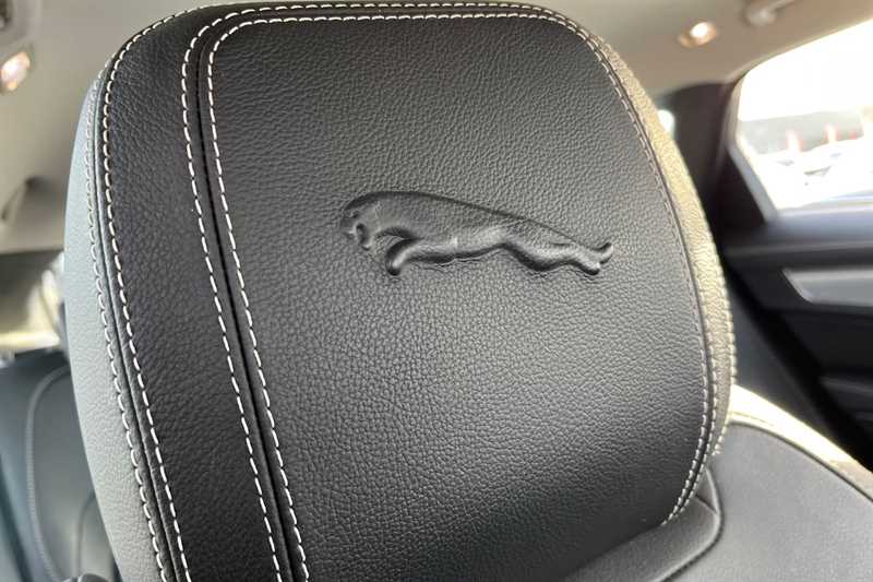 Used Jaguar F-Pace 2021 for sale - 76857553: Photo 26