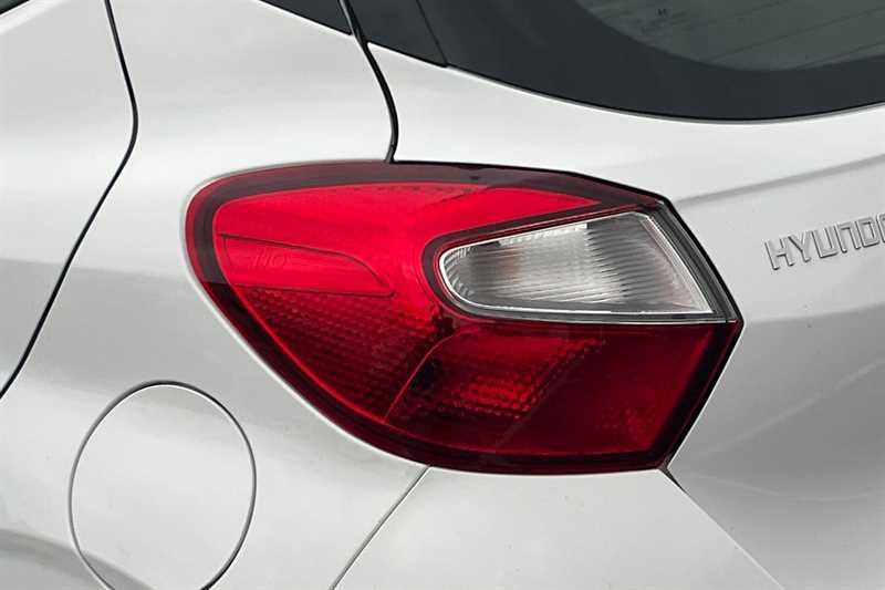 Used Hyundai i10 2024 for sale - 76930781: Photo 31