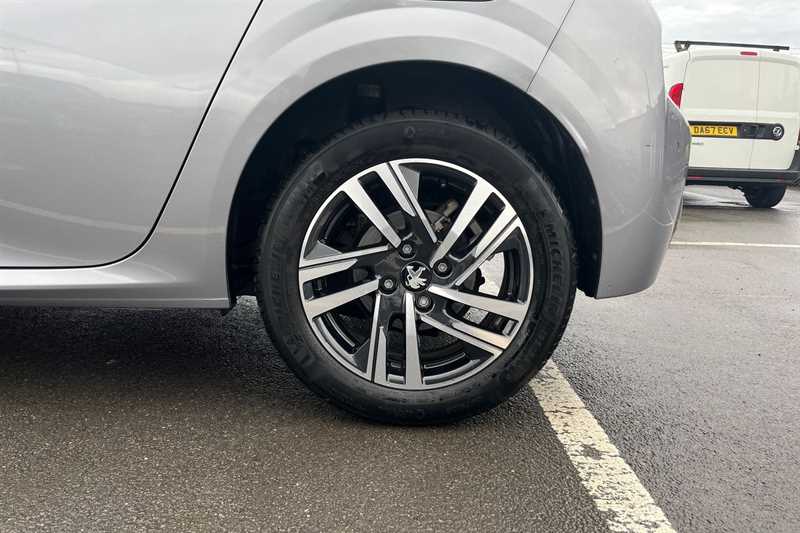 Used Peugeot 208 2022 for sale - 77335460: Photo 11