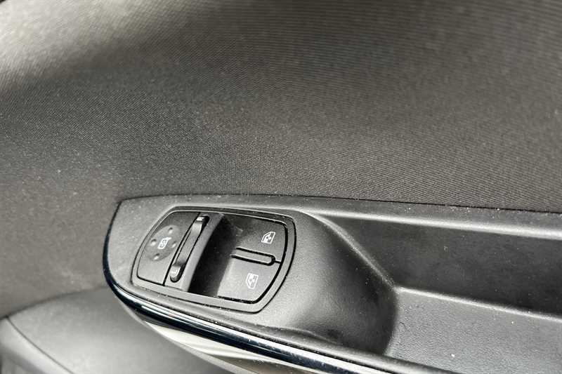 Used Vauxhall Corsa 2019 for sale - 78120552: Photo 16