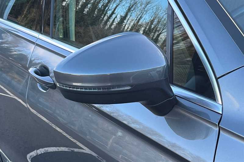 Used Volkswagen Tiguan 2018 for sale - 76732854: Photo 34