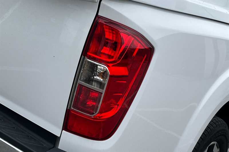 Used Nissan Navara 2020 for sale - 76462624: Photo 32