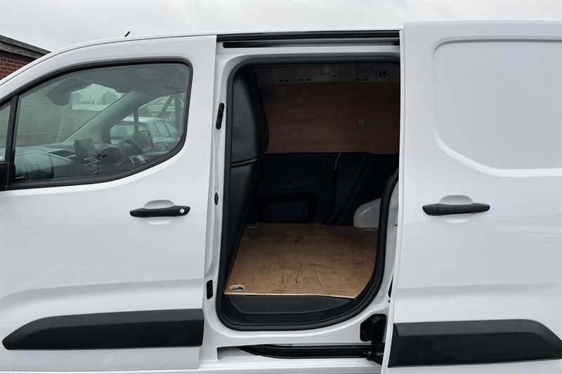 Used Vauxhall Combo 2024 for sale - 77566939: Photo 36