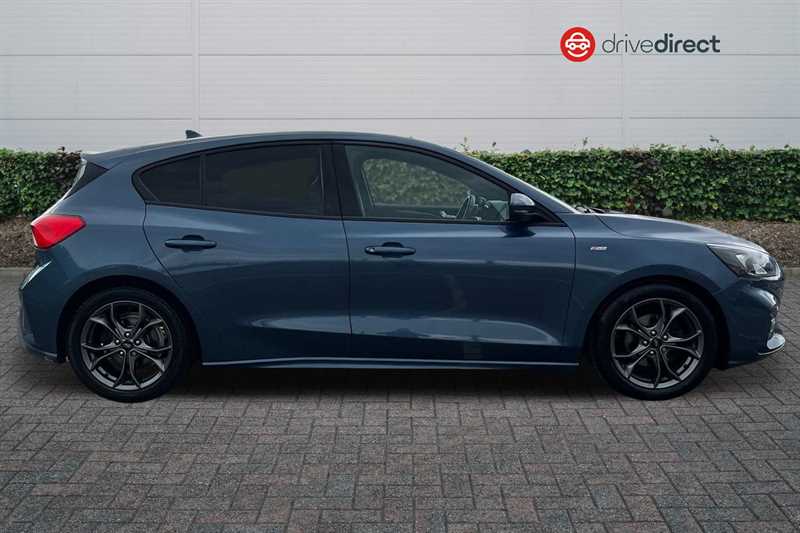 Used Ford Focus 2019 for sale - 76956391: Photo 2