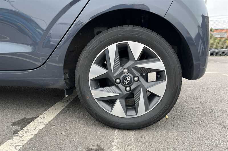 Used Hyundai i10 2025 for sale - 77787819: Photo 9