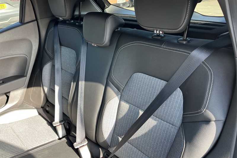 Used Renault Clio 2021 for sale - 77894860: Photo 24