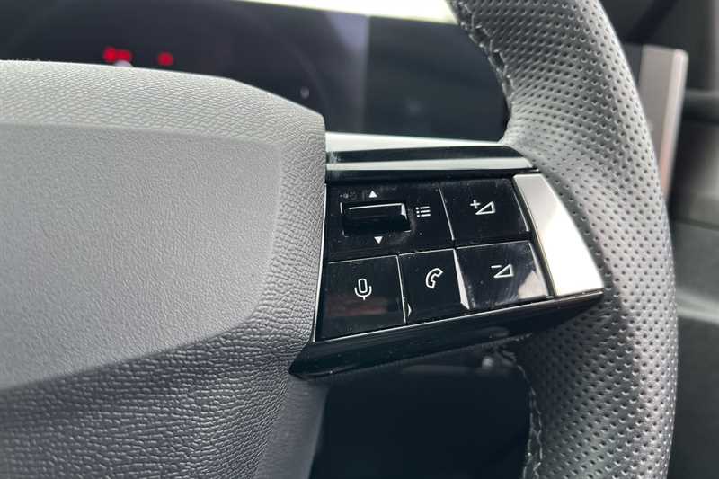 Used Vauxhall Astra 2024 for sale - 78119661: Photo 22