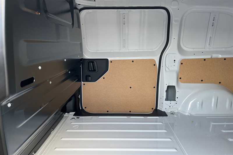 Used Vauxhall Vivaro 2024 for sale - 77322177: Photo 36