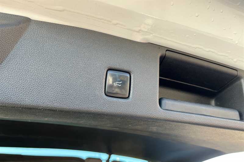 Used Ford Kuga 2023 for sale - 76734183: Photo 38