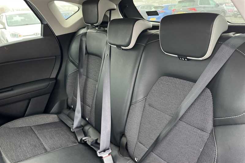 Used Renault Captur for sale - 77800509: Photo 24