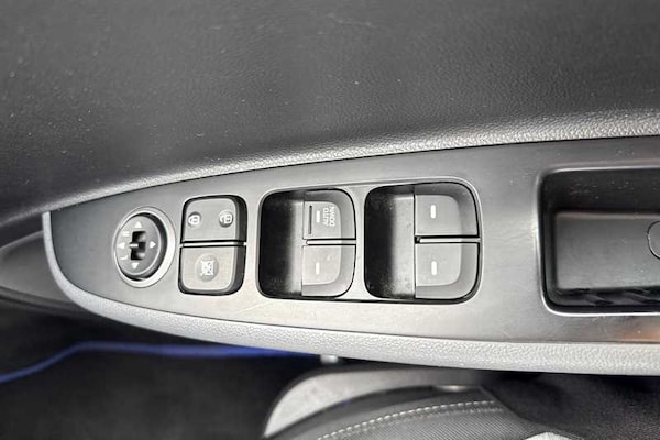 Used Hyundai i10 2019 for sale - 76242670: Photo 16