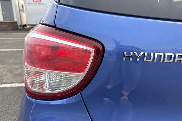 Used Hyundai i10 2019 for sale - 76242670: Photo 31