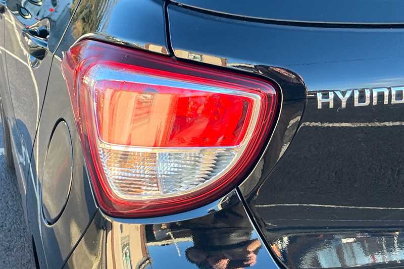 Used Hyundai i10 2018 for sale - 76805563: Photo 31