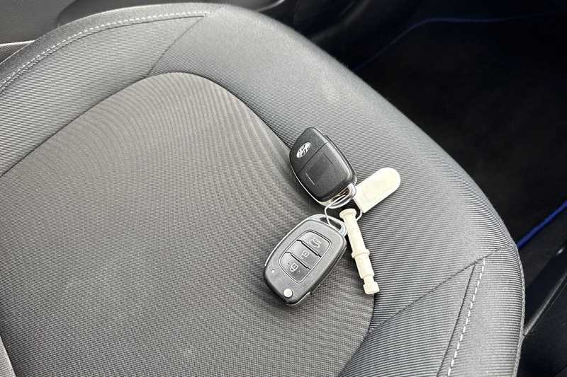 Used Hyundai i10 2019 for sale - 76524112: Photo 36