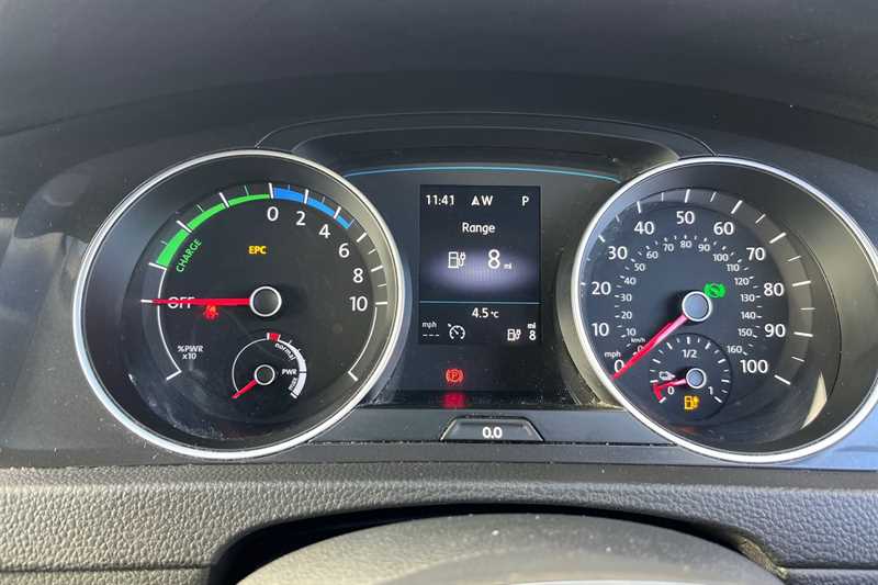 Used Volkswagen Golf 2020 for sale - 76636173: Photo 20