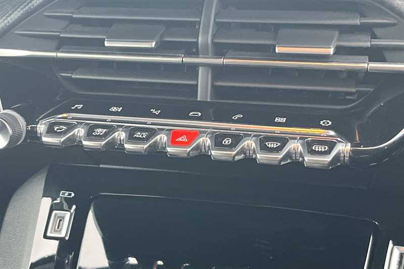 Used Peugeot 208 2022 for sale - 77309612: Photo 15