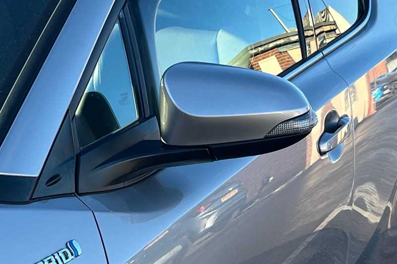 Used Toyota C-HR 2020 for sale - 78143271: Photo 35