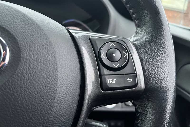 Used Toyota Yaris 2020 for sale - 77758142: Photo 22