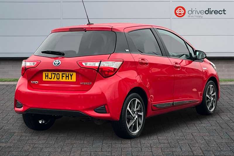 Used Toyota Yaris 2020 for sale - 77758142: Photo 3