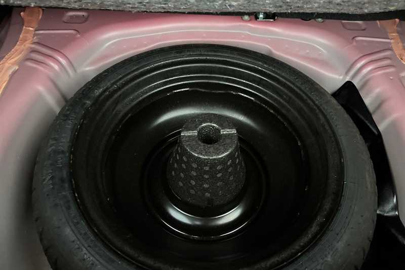 Used Toyota Yaris 2020 for sale - 77758142: Photo 37