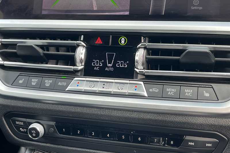 Used BMW 3 Series 2019 for sale - 76490114: Photo 39