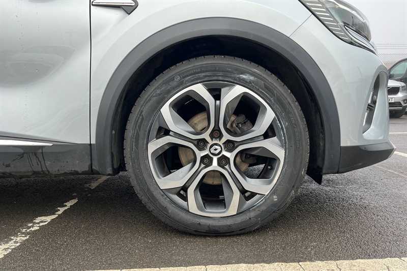 Used Renault Captur 2021 for sale - 77828220: Photo 11