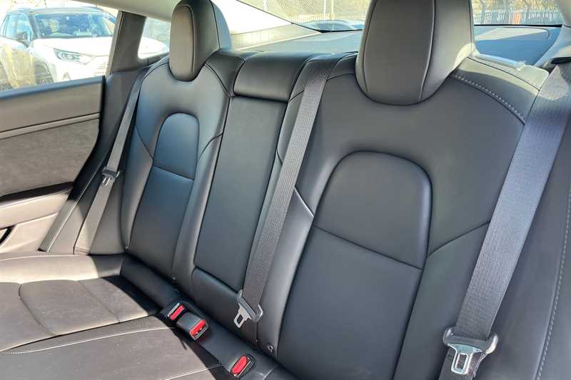 Used Tesla Model 3 2020 for sale - 77600700: Photo 24