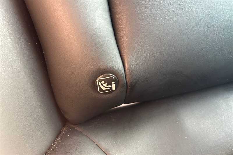 Used Tesla Model 3 2020 for sale - 77600700: Photo 38