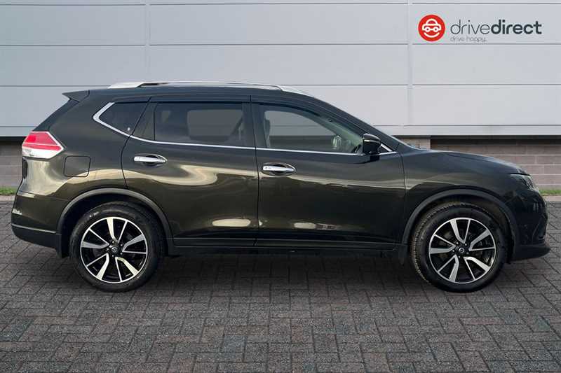 Used Nissan X-Trail 2017 for sale - 77588810: Photo 2