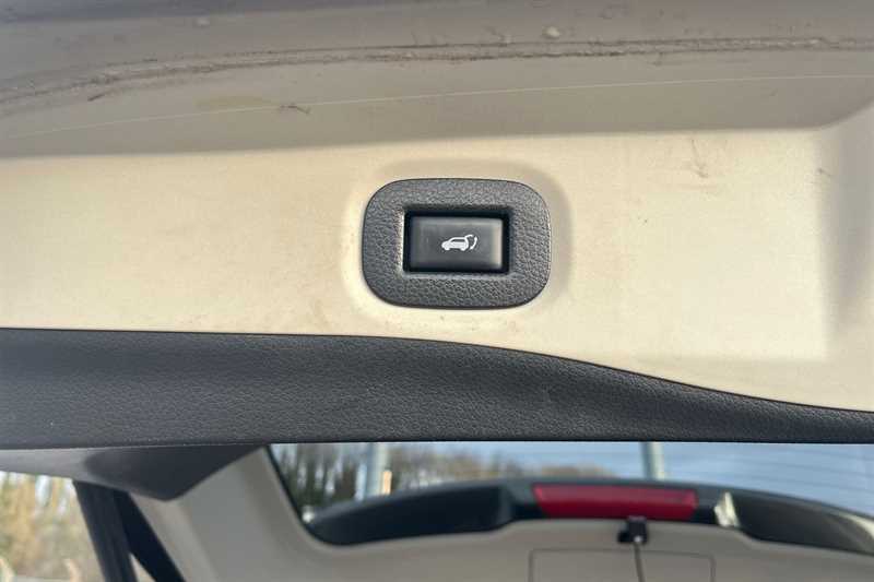 Used Nissan X-Trail 2017 for sale - 77588810: Photo 36