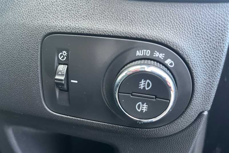 Used Vauxhall Crossland 2021 for sale - 76956695: Photo 39