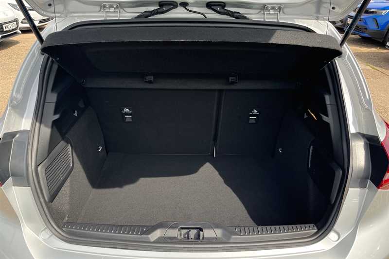 Used Ford Focus 2022 for sale - 76530103: Photo 25