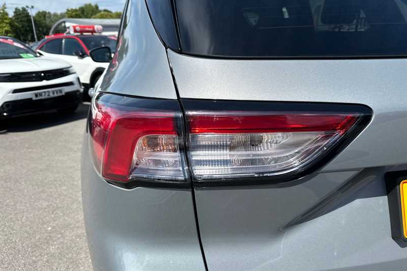 Used Ford Kuga 2023 for sale - 76916622: Photo 31