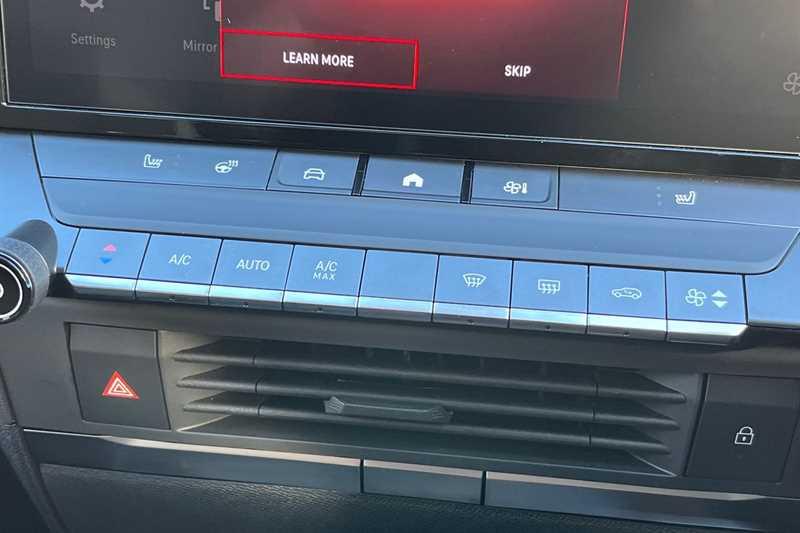 Used Vauxhall Astra 2025 for sale - 77335601: Photo 15