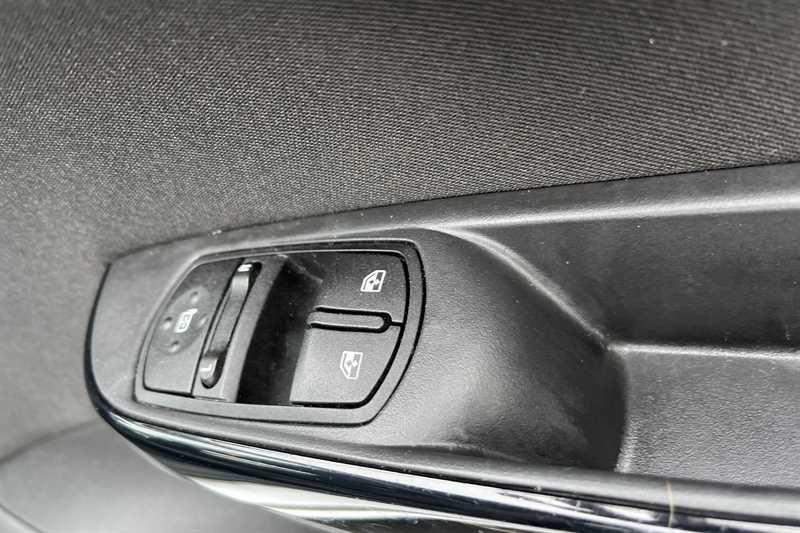 Used Vauxhall Corsa 2019 for sale - 77567182: Photo 16