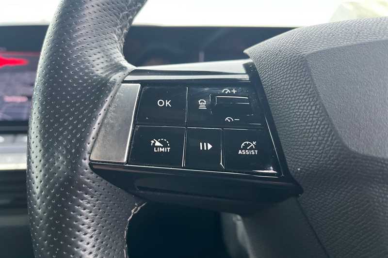 Used Vauxhall Astra for sale - 77728307: Photo 21