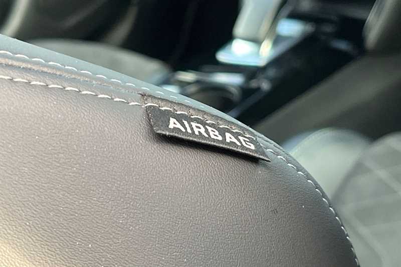 Used Peugeot 2008 2022 for sale - 77773270: Photo 40