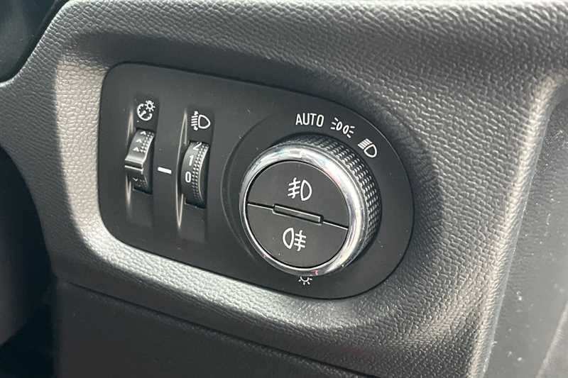 Used Vauxhall Corsa 2022 for sale - 77945103: Photo 40