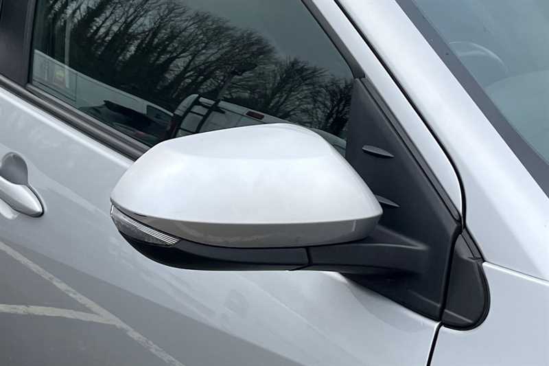 Used Toyota Yaris 2021 for sale - 77787794: Photo 34