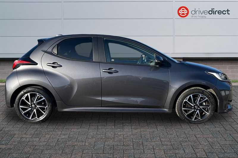 Used Toyota Yaris 2023 for sale - 77895078: Photo 2