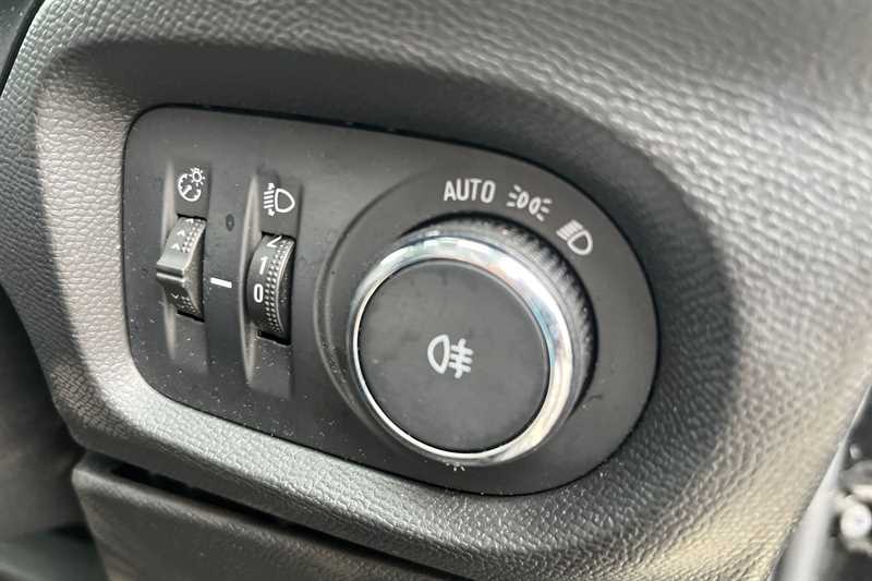 Used Vauxhall Corsa 2023 for sale - 77363137: Photo 40