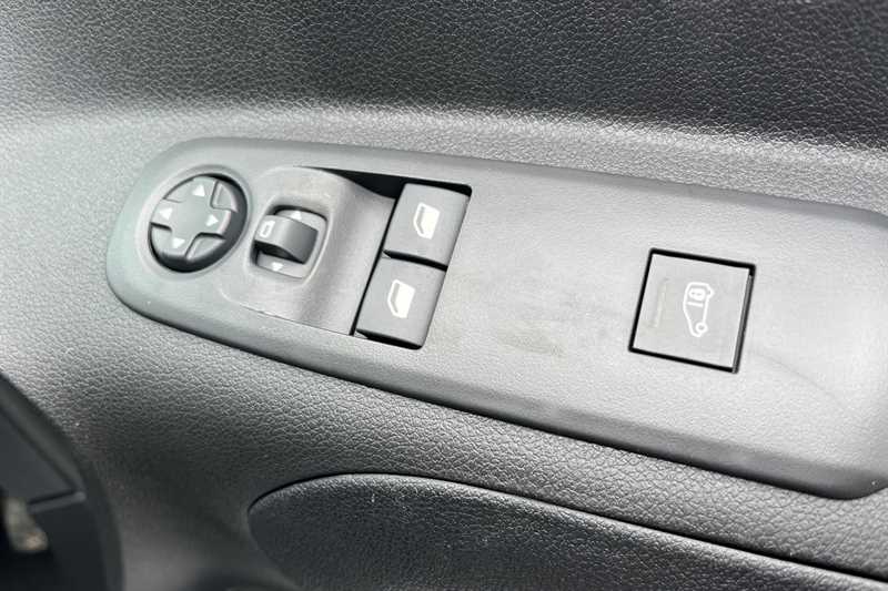 Used Vauxhall Combo 2024 for sale - 76956253: Photo 16