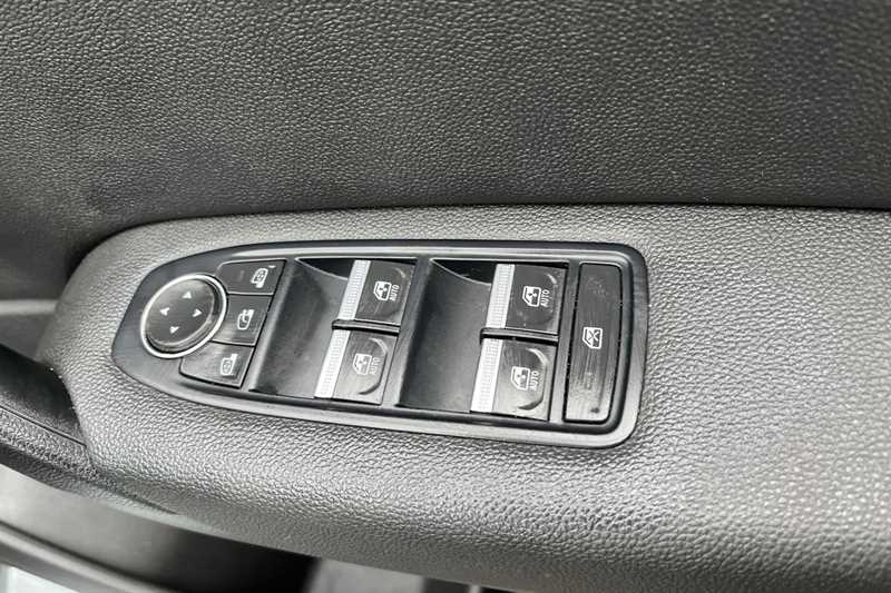 Used Renault Captur 2020 for sale - 77699503: Photo 19