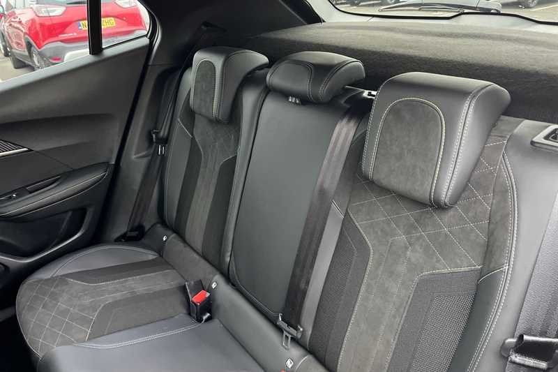 Used Peugeot 2008 2021 for sale - 77322141: Photo 24