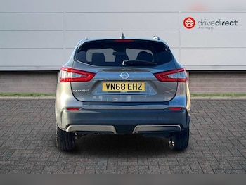 Used Nissan Qashqai 2018 for sale - 76955858: Photo