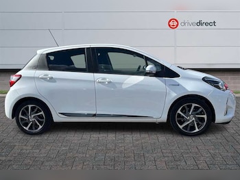 Used Toyota Yaris 2020 for sale - 78338312: Photo