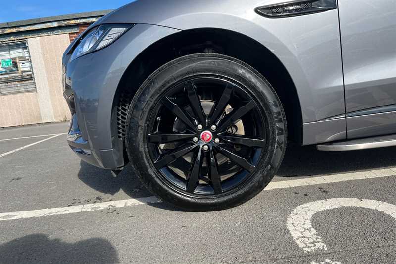 Used Jaguar F-Pace 2020 for sale - 76448183: Photo 10