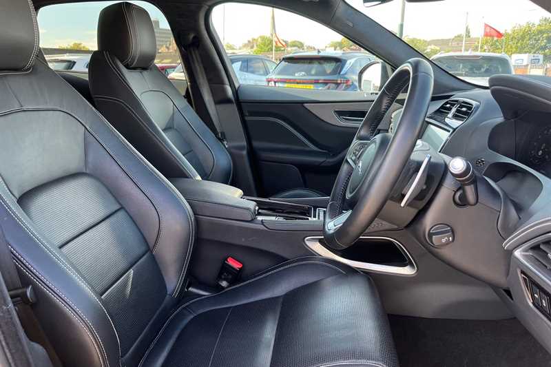 Used Jaguar F-Pace 2020 for sale - 76448183: Photo 23