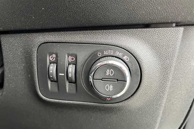 Used Vauxhall Corsa 2019 for sale - 78130825: Photo 39